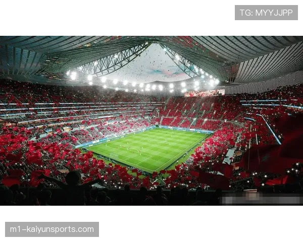 足球场馆升级改造 为承办大型赛事做准备